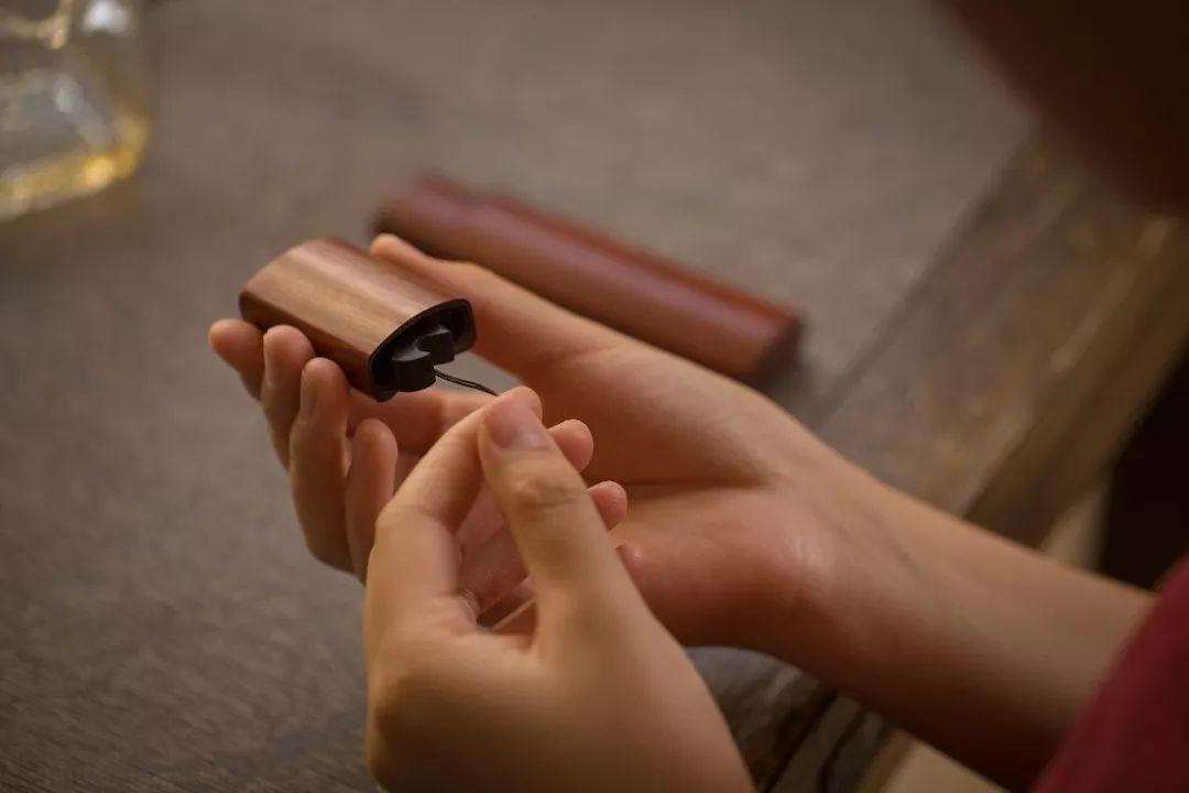 香港期期准正版资料,精细化方案决策_JJH50.805掌中宝