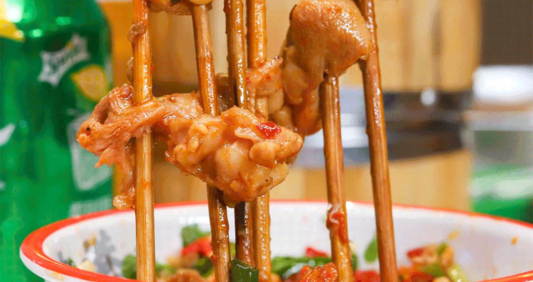 香港期期准正版资料,精细化方案决策_JJH50.805掌中宝