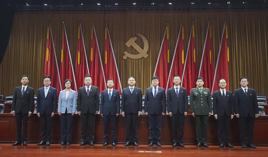 襄阳最新领导班子,襄阳新领导班子的温馨日常