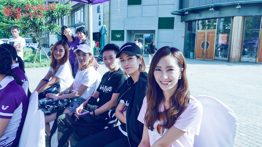 蜜蜂少女队最新动态揭秘,科技引领未来生活新体验之旅