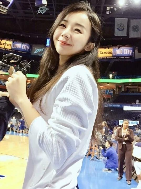 张曼源最新写真，探索自然美景，寻找内心平和的旅行