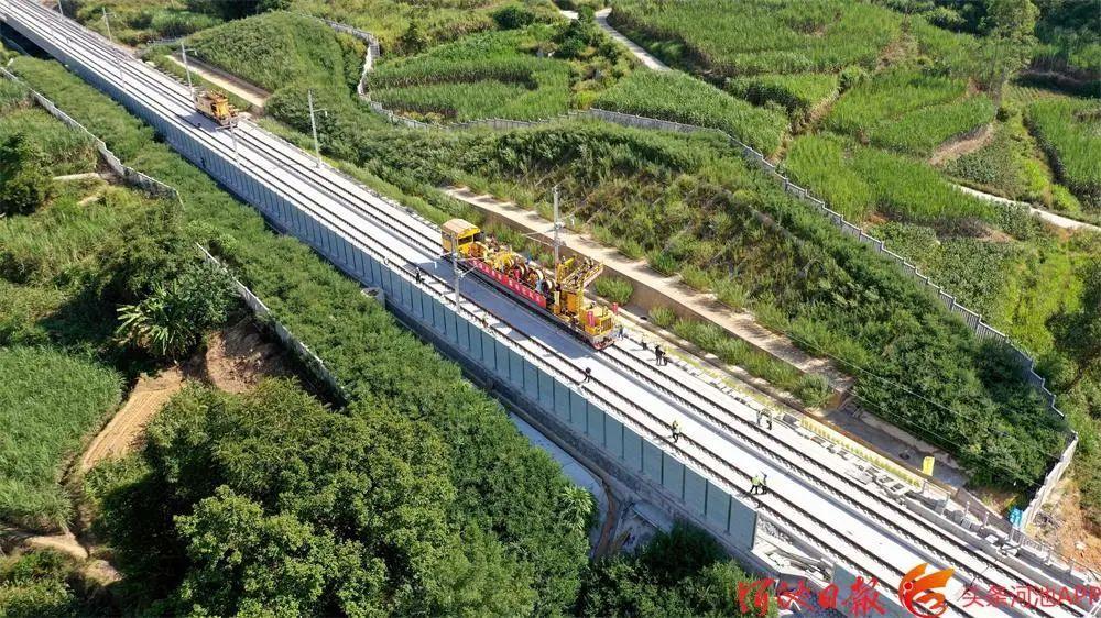 科技与生活的完美融合之旅，河池高铁最新消息重磅来袭