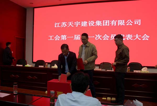 国昌天宇集团最新动态，自然美景之旅，探寻内心平和宁静的旅程