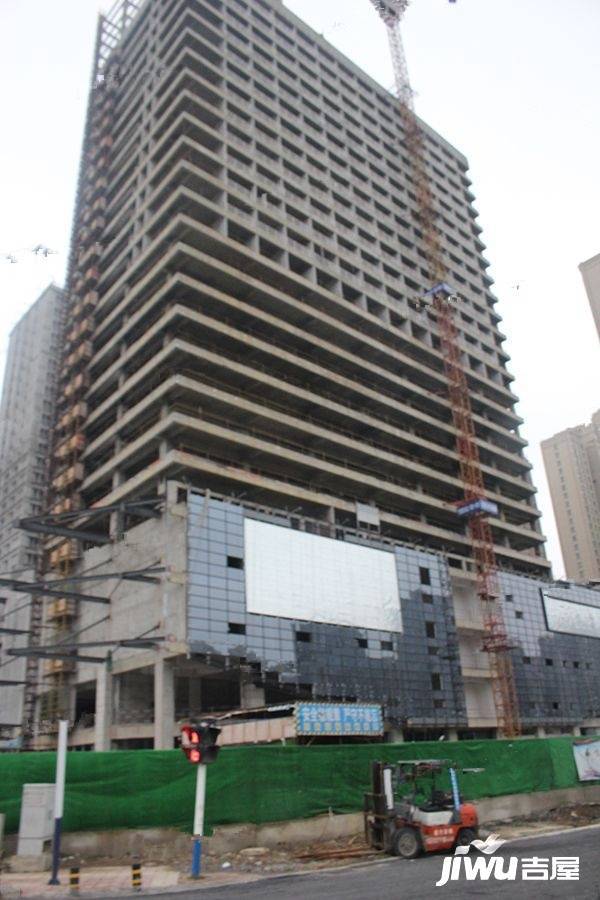 华冶新天地，小巷隐藏宝藏揭秘，独特环境吸引你探索！