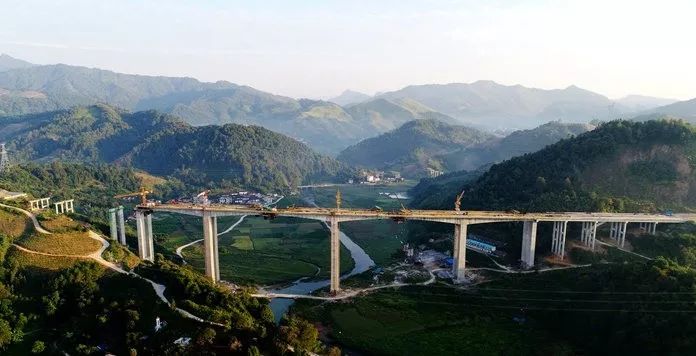 广西鹿阳高速最新进展详解及指南揭秘工程进度!