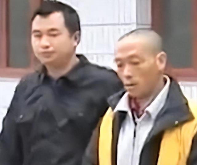 麻振军父亲最新消息与小巷独特风味探秘