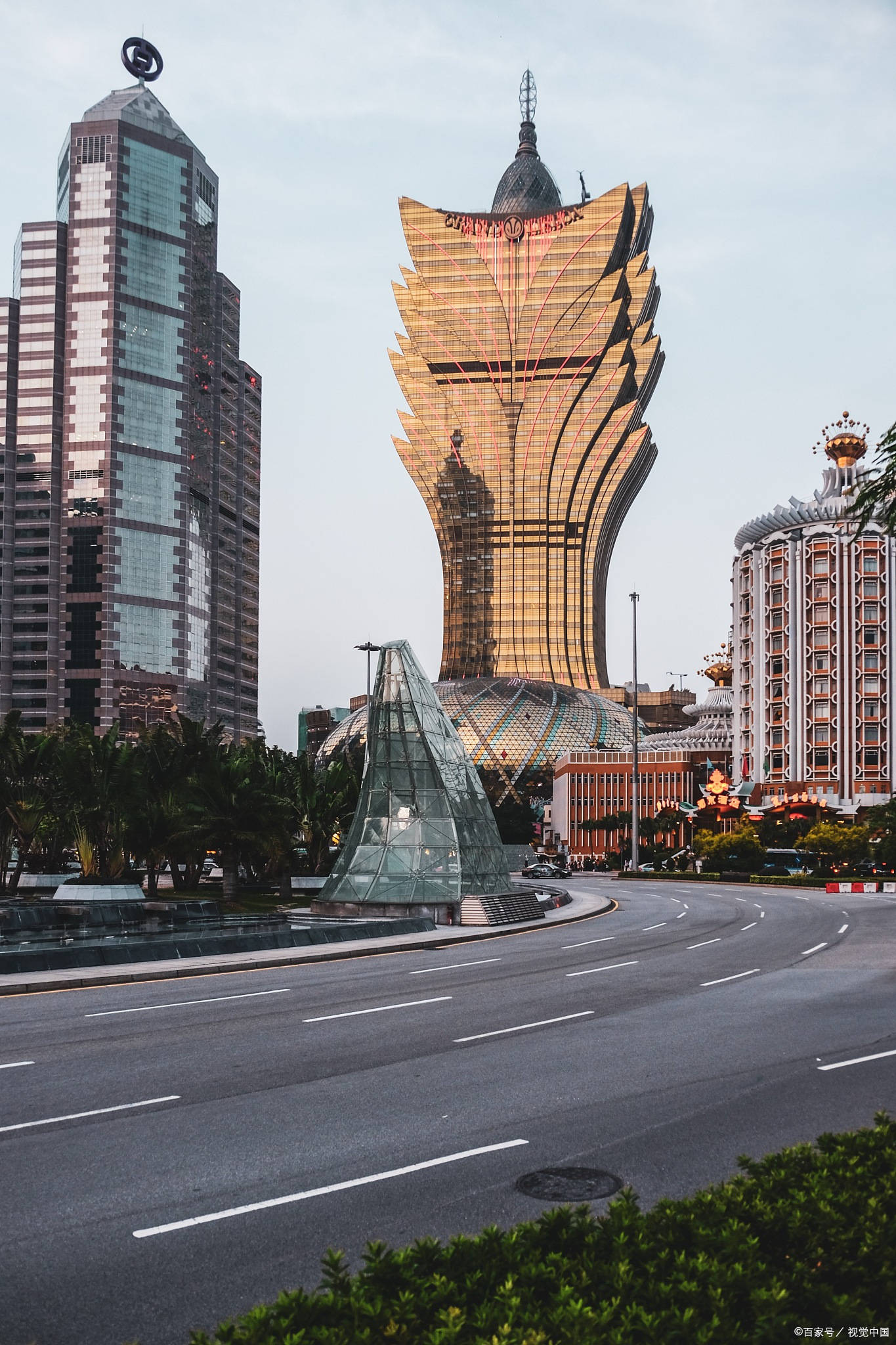 澳门广东八二站最新版本更新内容,仿真方案实施_轻奢版74.837