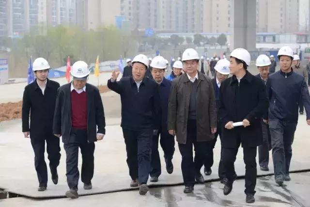 探秘秦淮新河大桥附近的美食宝藏，跨桥寻味，小巷中的独特风味揭秘