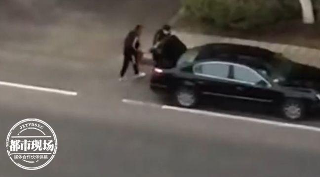 烟最新疫情,烟最新疫情下的小旅行，探索自然美景，寻找内心的平和