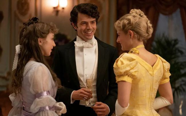 欧美最新剧集热议,聚焦热门剧集,深度探讨三大要点