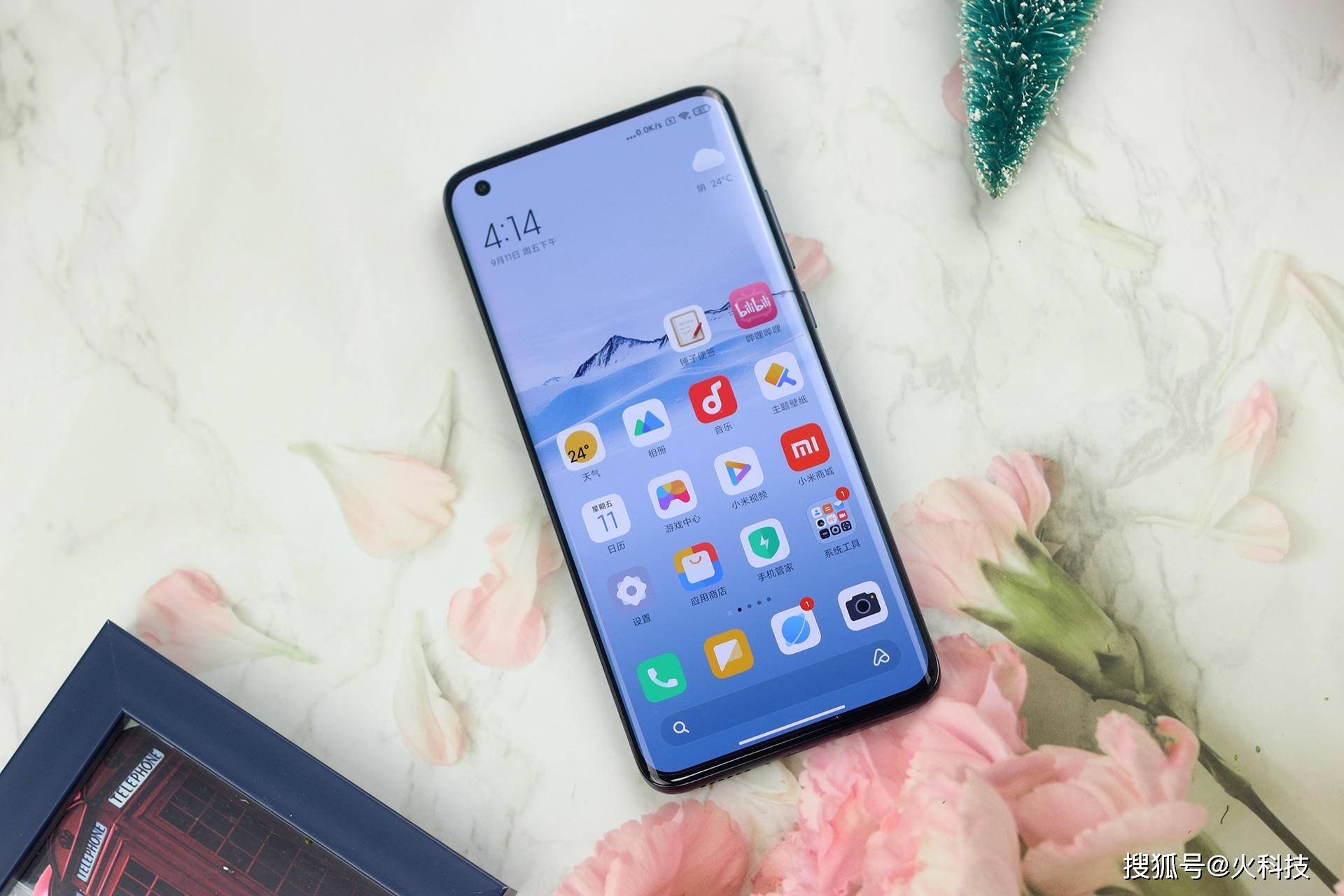 最新款小米10，科技与生活完美融合，未来体验尽在掌握