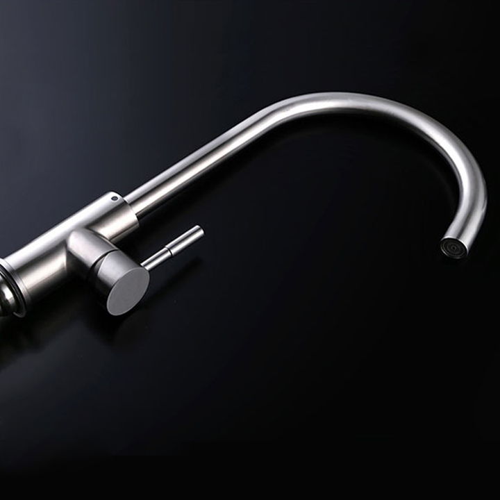 最新高科技水龙头，触摸未来生活，享受便捷体验！