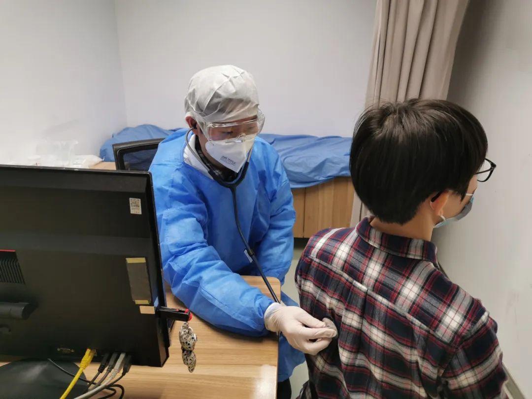 揭秘新冠肺炎最新科技神器,重塑健康防线,体验科技魅力!