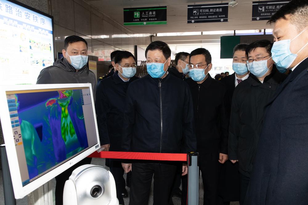 上海疫情最新动态，微博上的故事更新