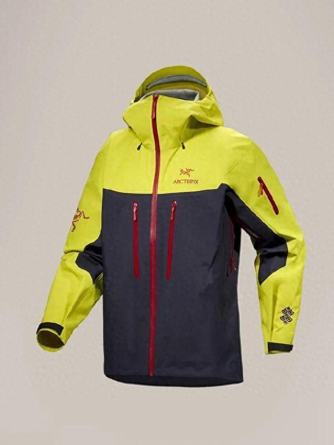 始祖鸟冲锋衣价格深度解析,价值与定位探究